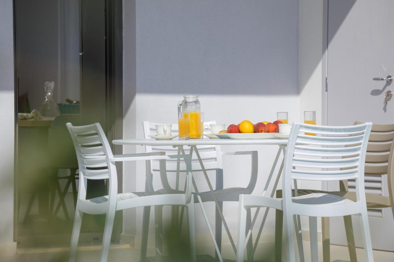 Tilio - New With Private Pool 1400m From The