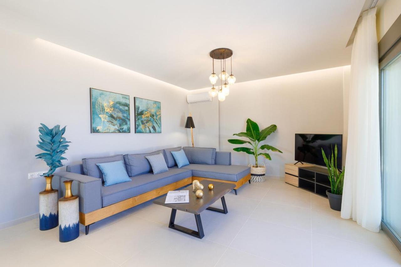 Apartment Tilio - New With Private Pool 1400m From The *