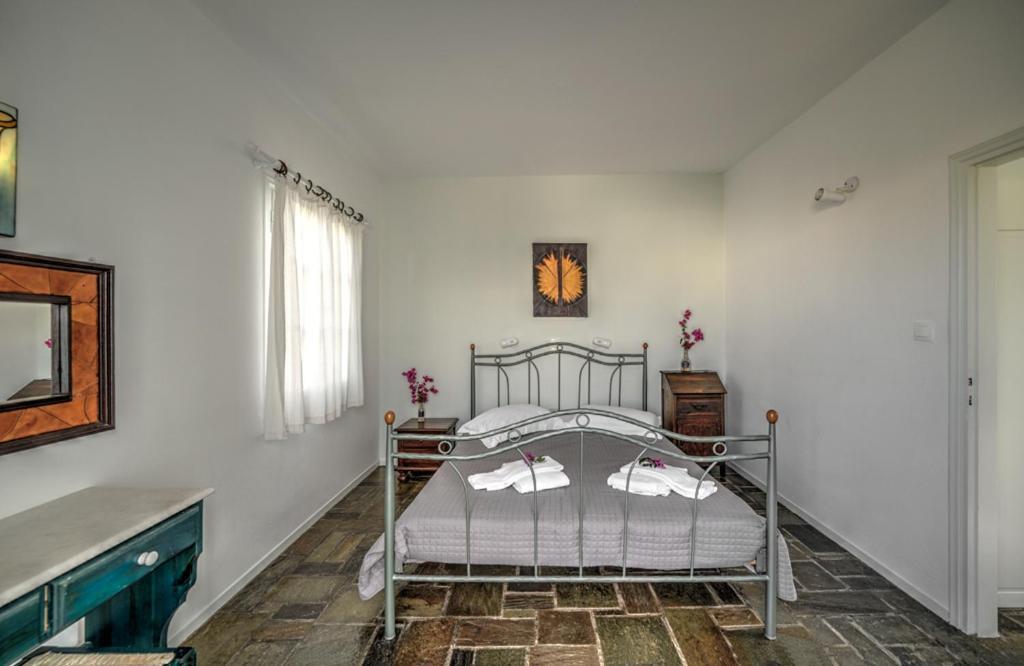 Aegean Village 2* Parikia (Paros)