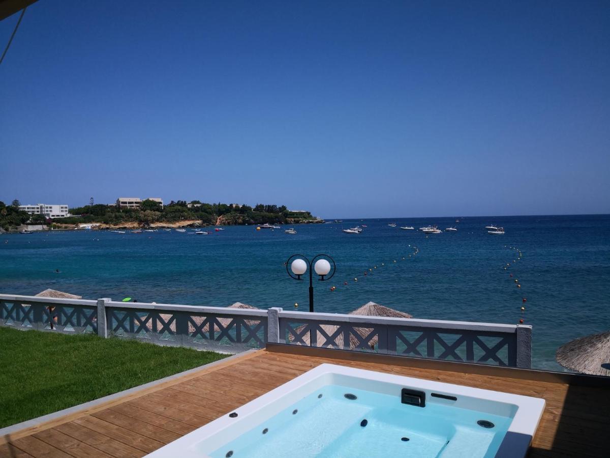 Lenico Seafront Villa *