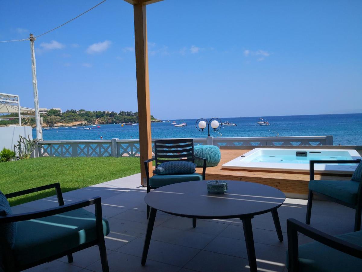 Villa Lenico Seafront *