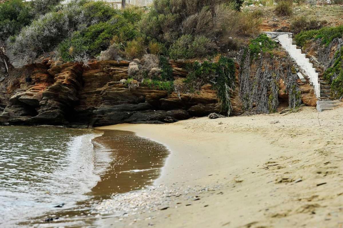 Beba's * Batsi (Andros)