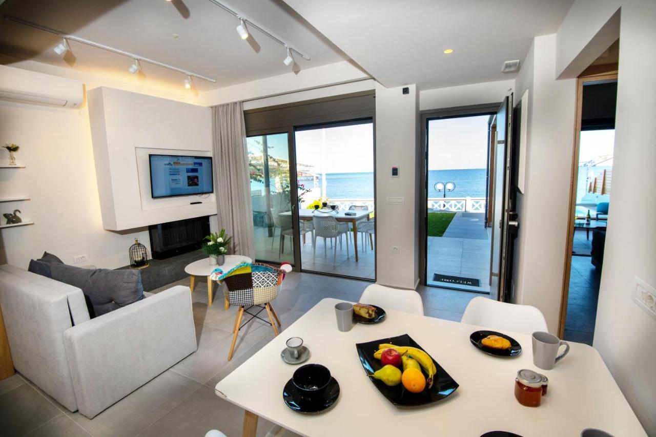 Lenico Seafront Villa