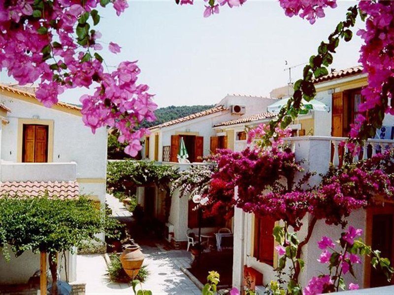 Olympia Village Hotel