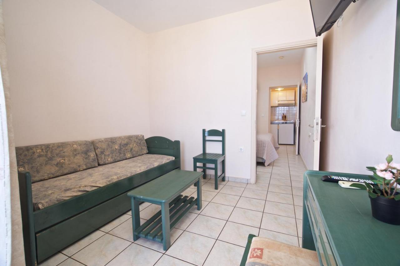 Aegealis Apartment *