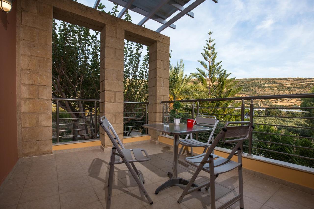 Pachia Ammos Aparthotel