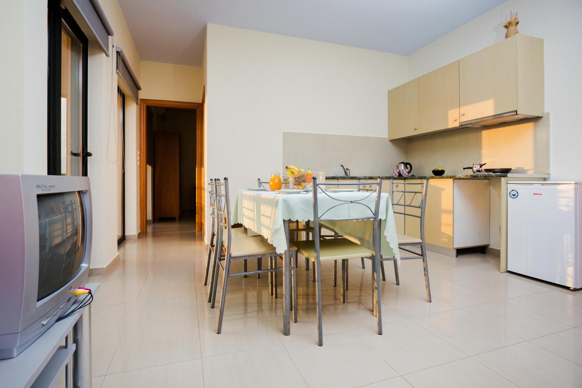Pachia Ammos Aparthotel