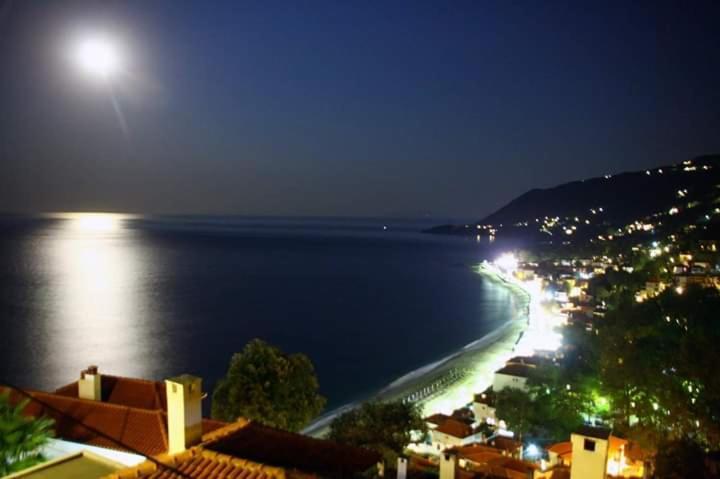 Irida Guest house *