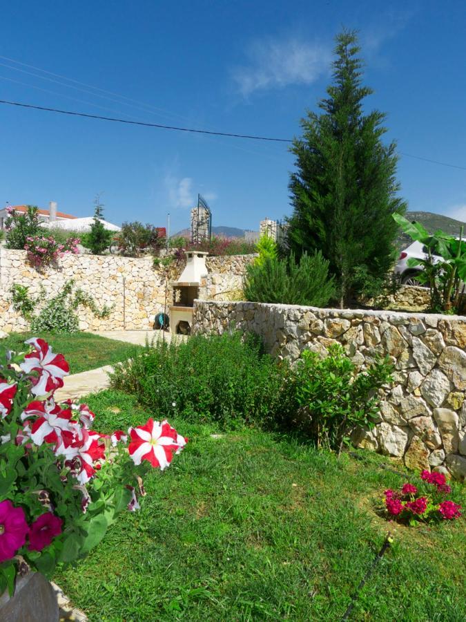 Villa Divaria Villas