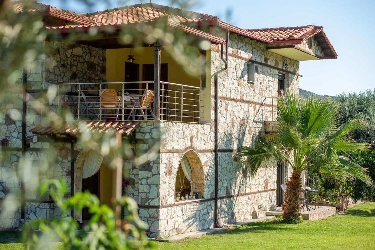 Niriides Guest house