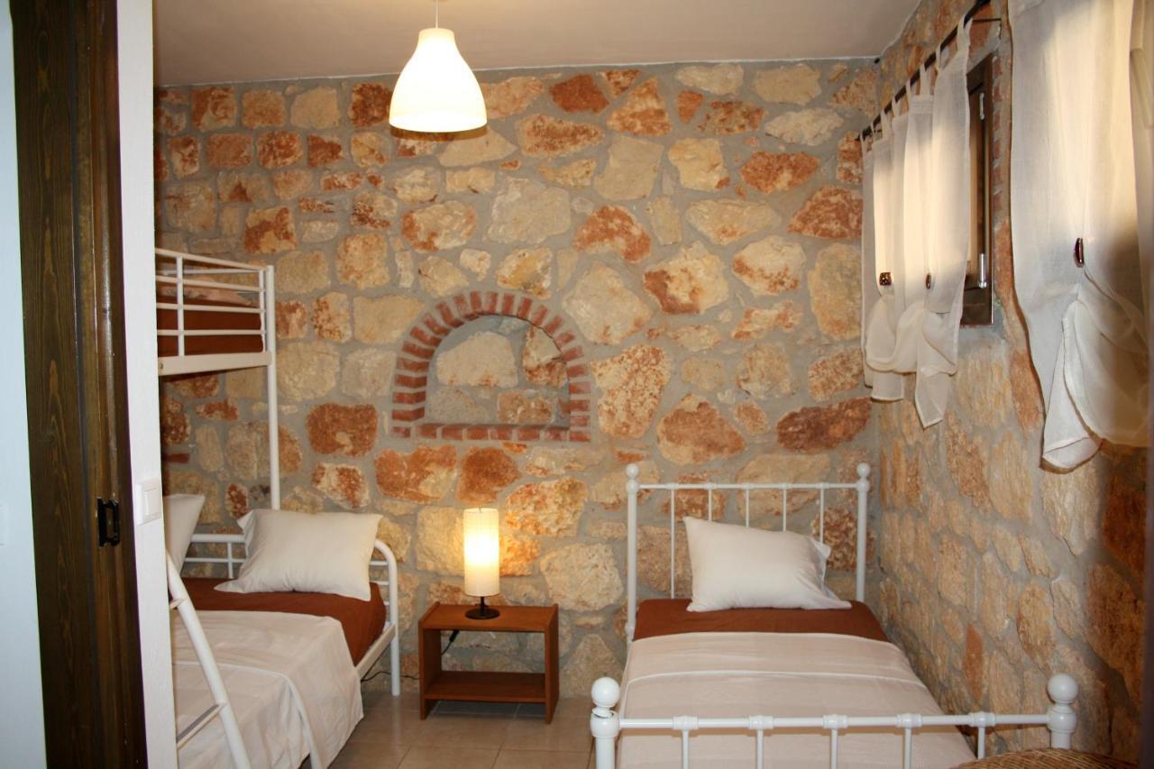 Holiday home Stone House Nike Ormilia