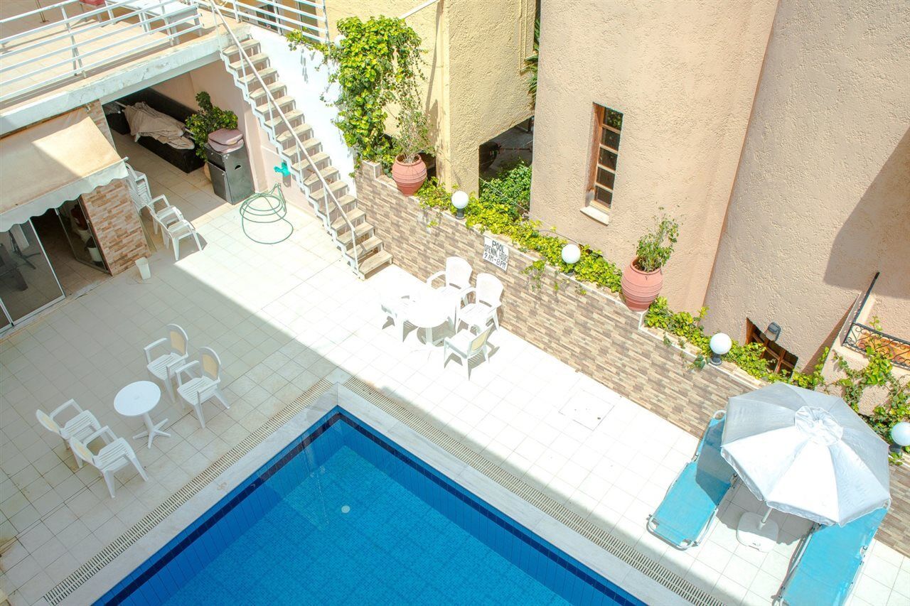 Hotel Cloud9 Shisha & Cocktail Bar - Adults Only 2*