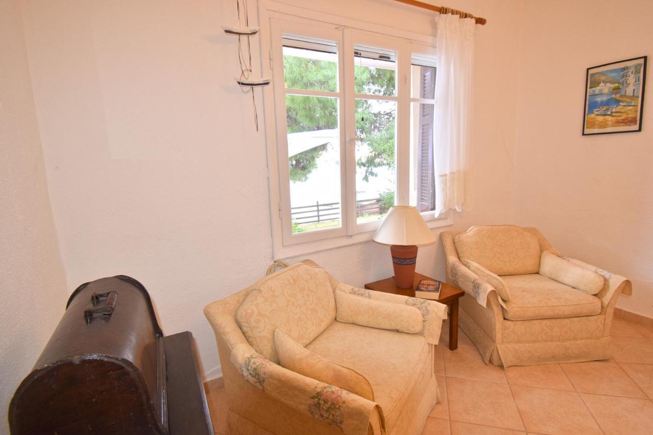 Barlee Front House, Holiday home Metamorfosi (Sithonia)