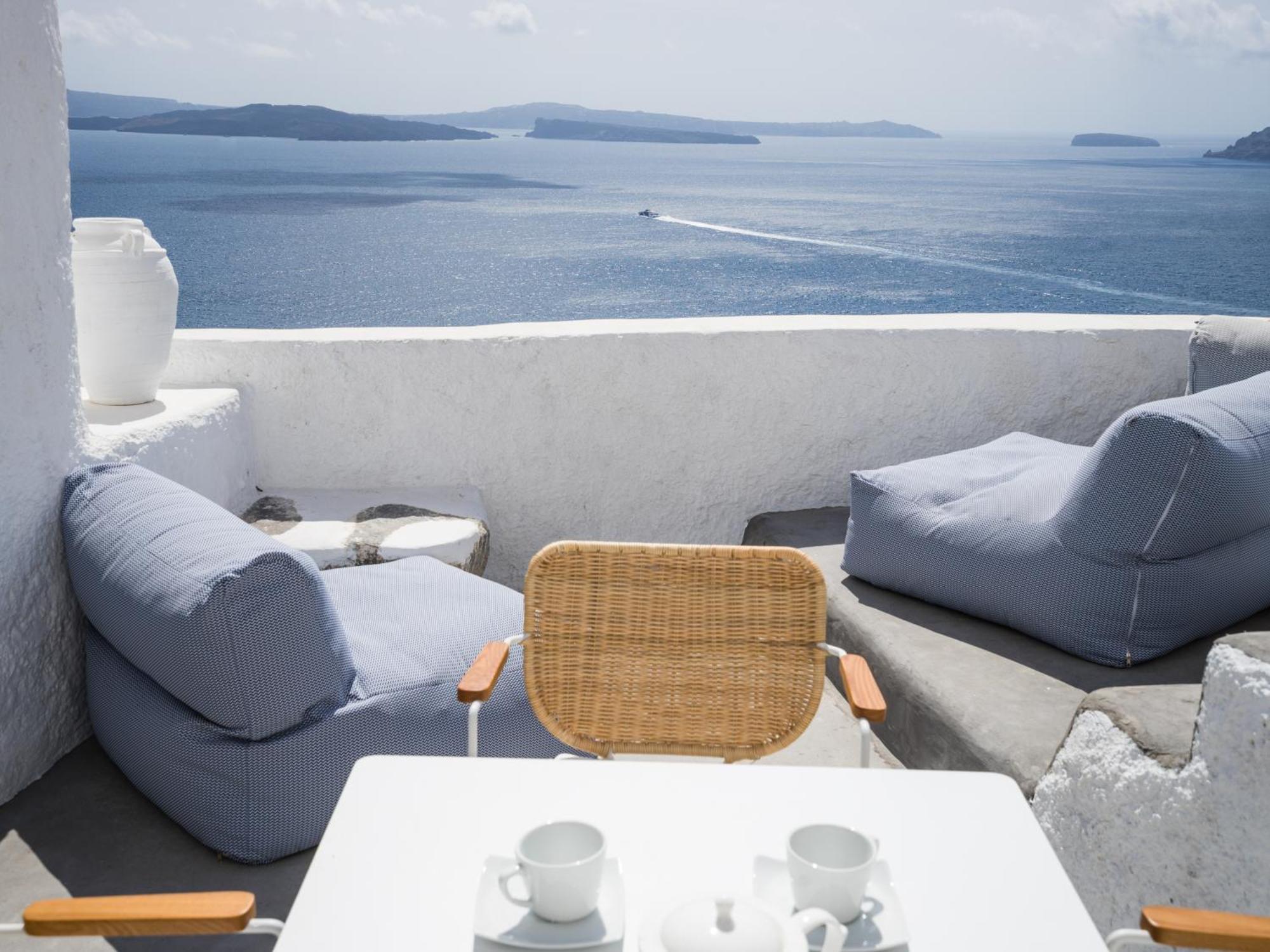 Villa Gaia Suites *