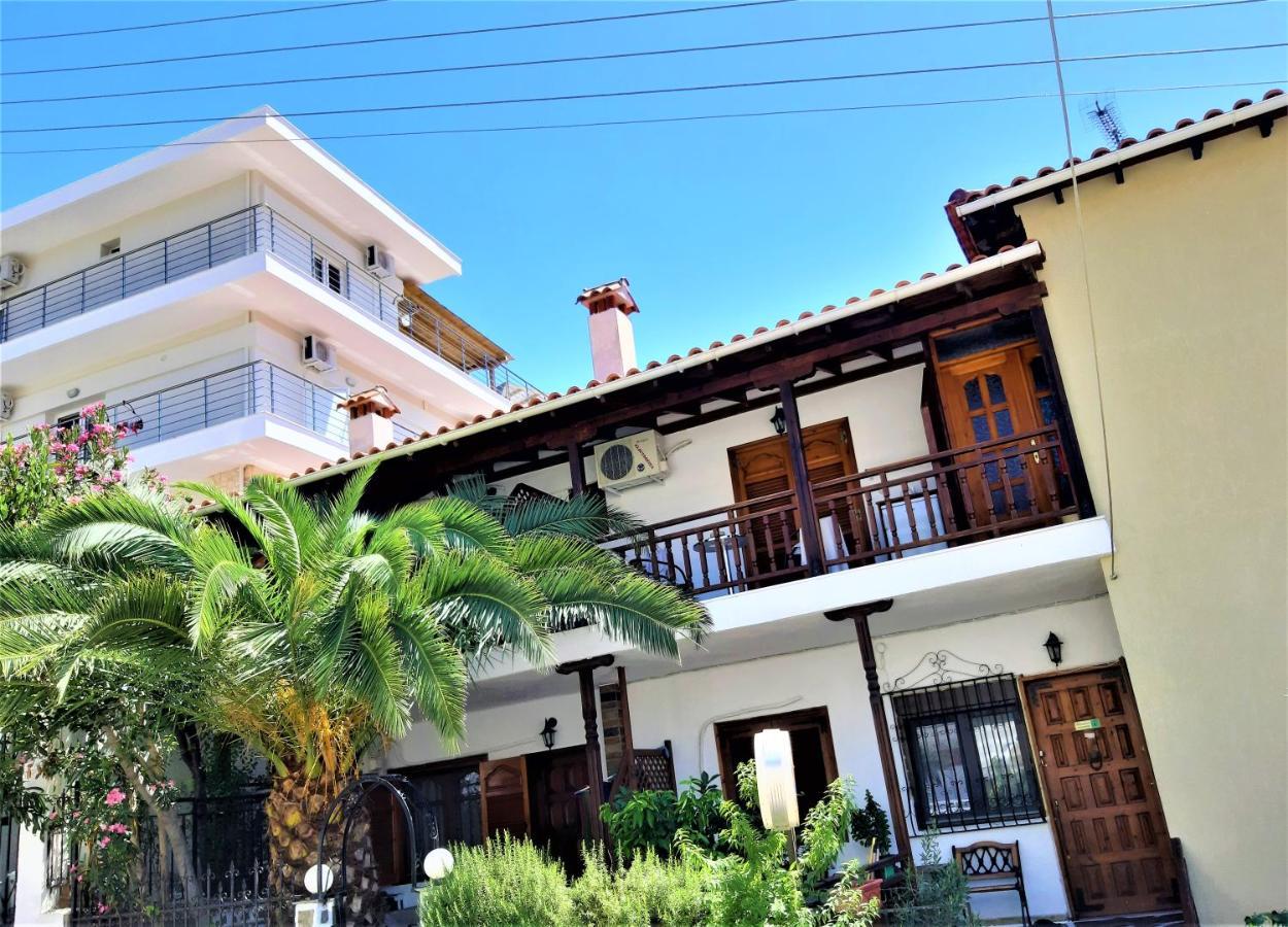 Zefyros Studios Apartment Neos Marmaras
