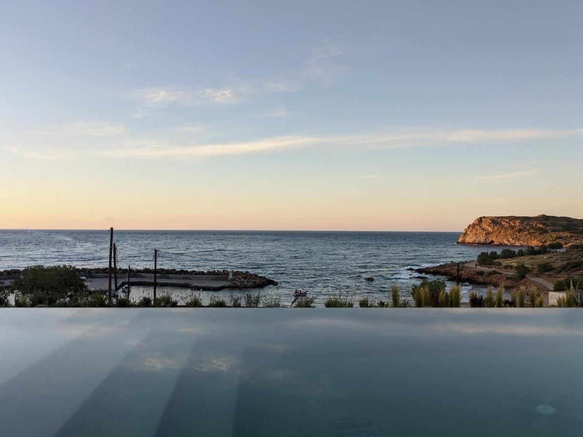 Nuez Villa *