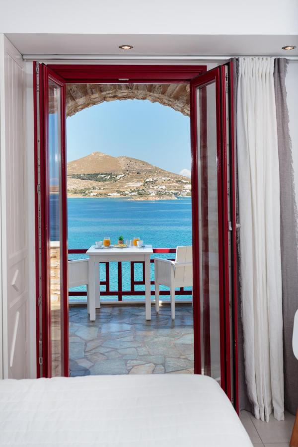 Katerina Mare Naousa (Paros)