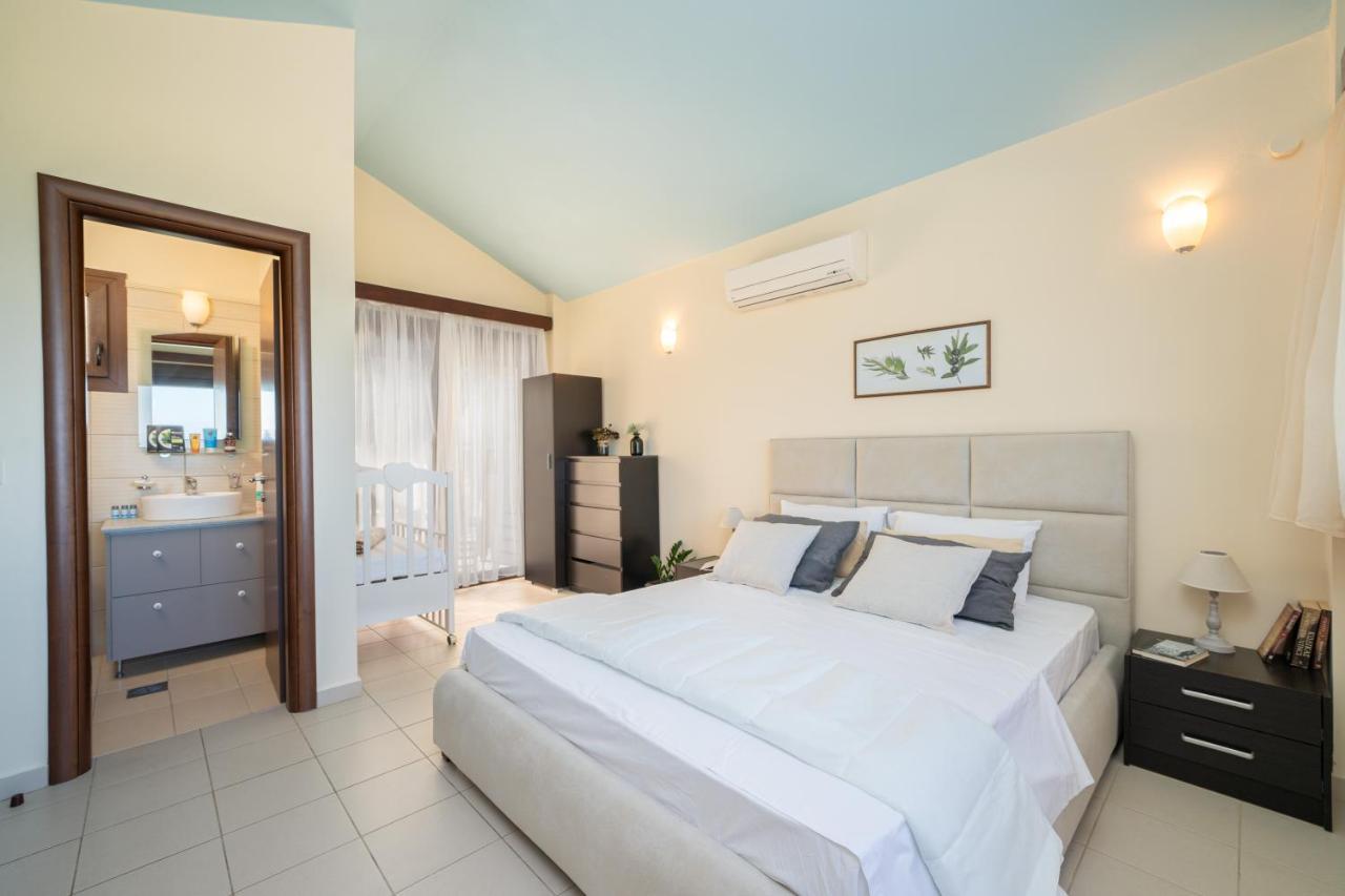 Kandia Villa *