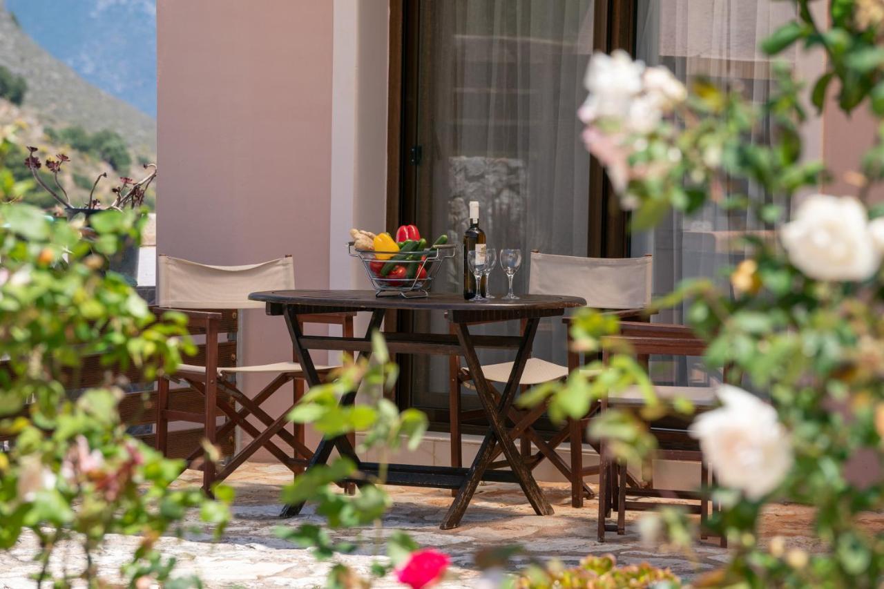 Kandia Villa *