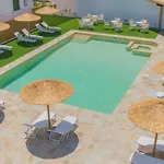 Ostria Hotel & Apartments