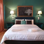 Aigaion Guesthouse
