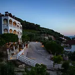 Vassilis Studios