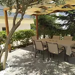 Amalia Bay