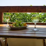 Mikro Βeach Ηotel