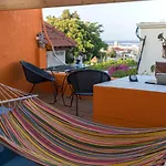 Casa De Mikel