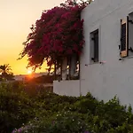 Margarita Apartments