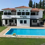 Horto Bay Studios