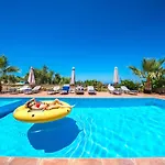 Villas Louloudaki