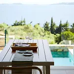 Excellent Halkidiki Villa Residential Villa 1 2 Bedrooms Stunning Sea Views Ouranoupoli