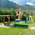 Uphoria Villas