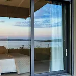 Melina Apartments Sea View