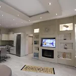 Olive Grove Deluxe Apartment