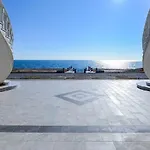Villa Dimitri - Seaview Apartment