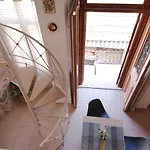 Theos Apartments