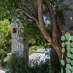 Muazzo Creta Stone House, Nature Escape With Pool, By Thinkvilla