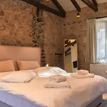 Secluded Mountain Refuge - Theonimfi Paradise Gem
