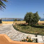 Makis Apartments