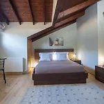 Dimitras Home