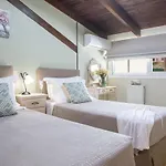 Dimitras Home
