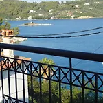 Plakes Suites