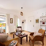 Anemomilos Apartment