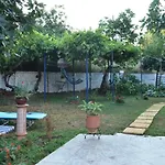 Doloi Garden House