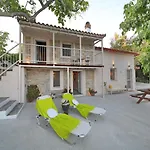 Pyrgos Country House