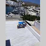 Yacht Front Studio - No 4