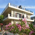 Ariadni Apartments
