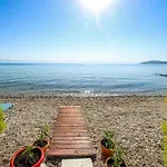 Elena Beach Apartment